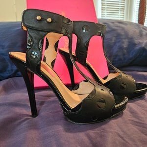 Betsy Johnson stilleto heels H5085 LEO 8
